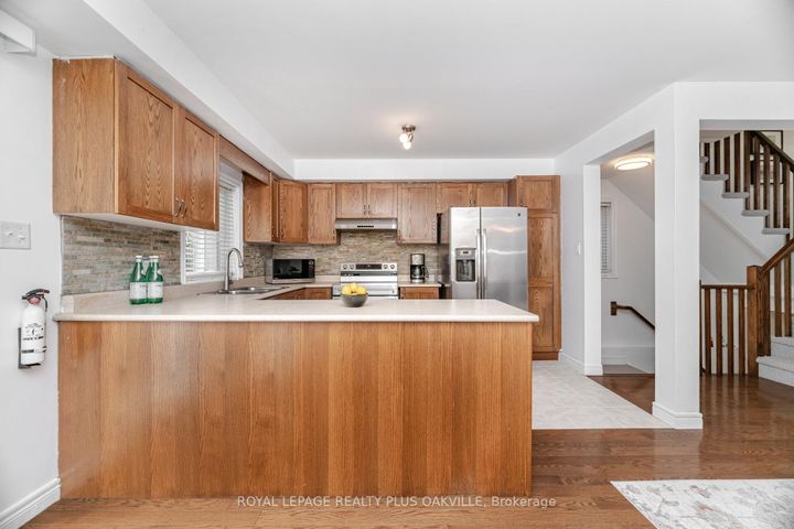 Photo 18 at 5 - 1248 Guelph Line, Mountainside, Burlington
