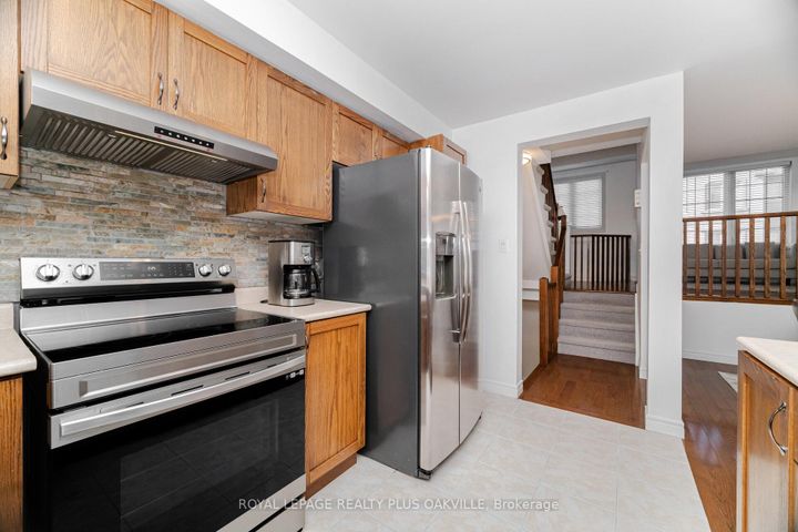 Photo 20 at 5 - 1248 Guelph Line, Mountainside, Burlington