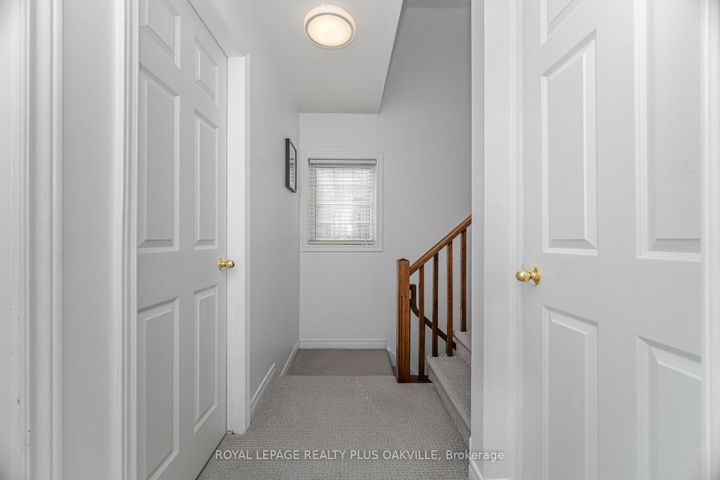 Photo 26 at 5 - 1248 Guelph Line, Mountainside, Burlington