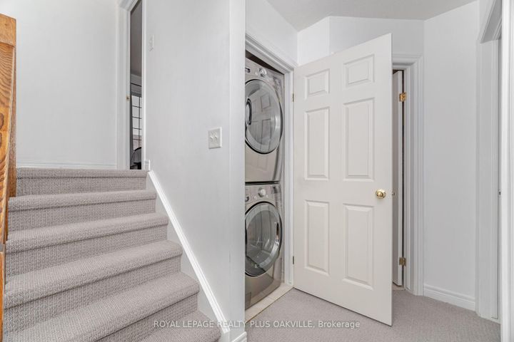 Photo 38 at 5 - 1248 Guelph Line, Mountainside, Burlington