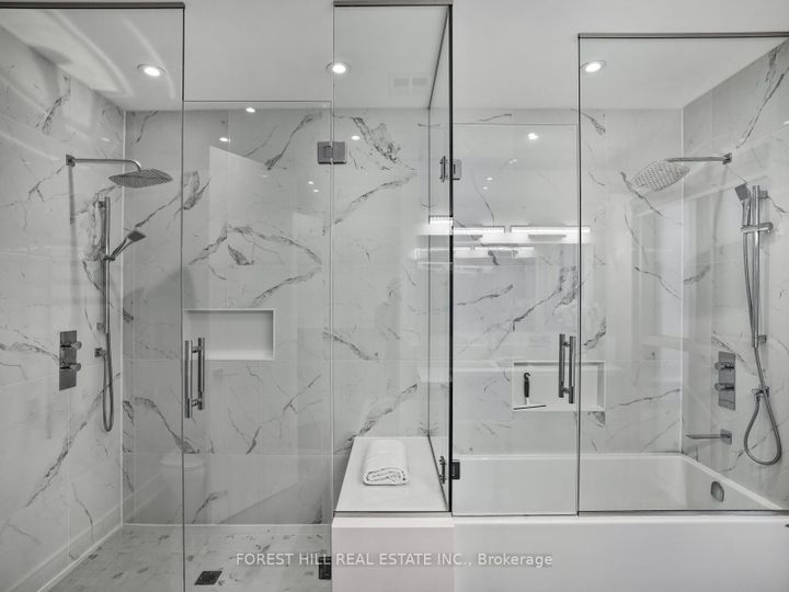 Photo 31 at 16 Viamede Crescent, Bayview Village, Toronto