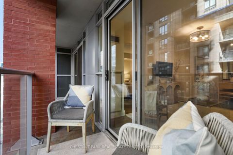 Photo 3 at 507 - 126 Simcoe Street, Waterfront Communities C1, Toronto