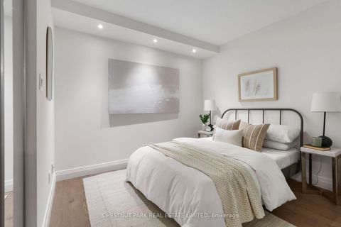 Photo 14 at 507 - 126 Simcoe Street, Waterfront Communities C1, Toronto