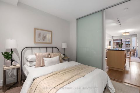 Photo 15 at 507 - 126 Simcoe Street, Waterfront Communities C1, Toronto