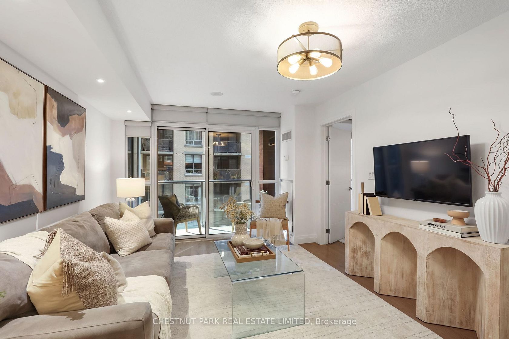 507 - 126 Simcoe Street, Waterfront Communities C1, Toronto 
