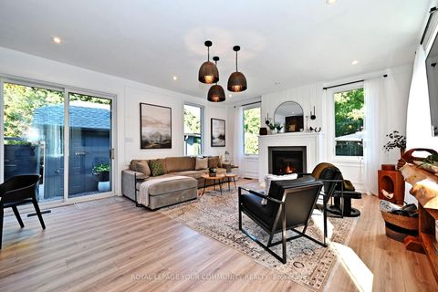 Photo 23 at 82 Centre Street, Aurora Village, Aurora Photo 23 at 82 Centre Street, Aurora Village, Aurora