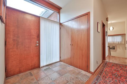 Photo 11 at 59 Hill Crescent, Scarborough Village, Toronto