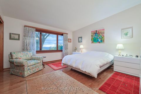 Photo 31 at 59 Hill Crescent, Scarborough Village, Toronto