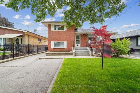 Photo 1 at 20 Abbeville Road, Woburn, Toronto