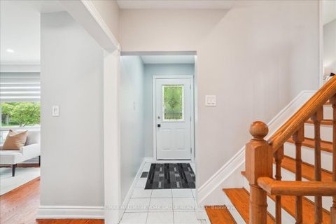 Photo 5 at 20 Abbeville Road, Woburn, Toronto