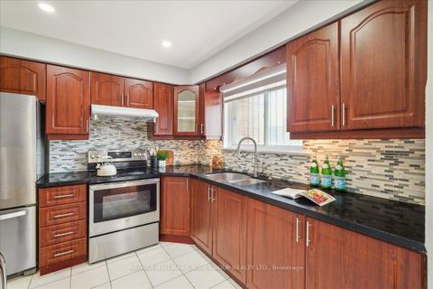 Photo 11 at 20 Abbeville Road, Woburn, Toronto
