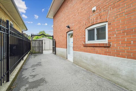 Photo 34 at 20 Abbeville Road, Woburn, Toronto