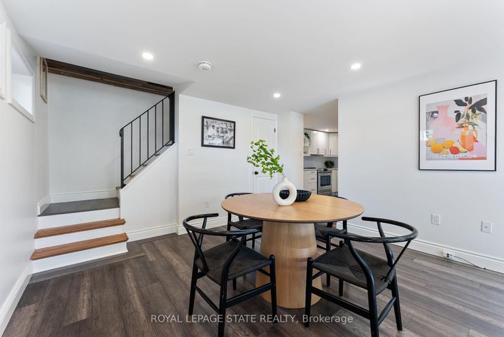 Photo 24 at 103 Wise Crescent, Huntington, Hamilton