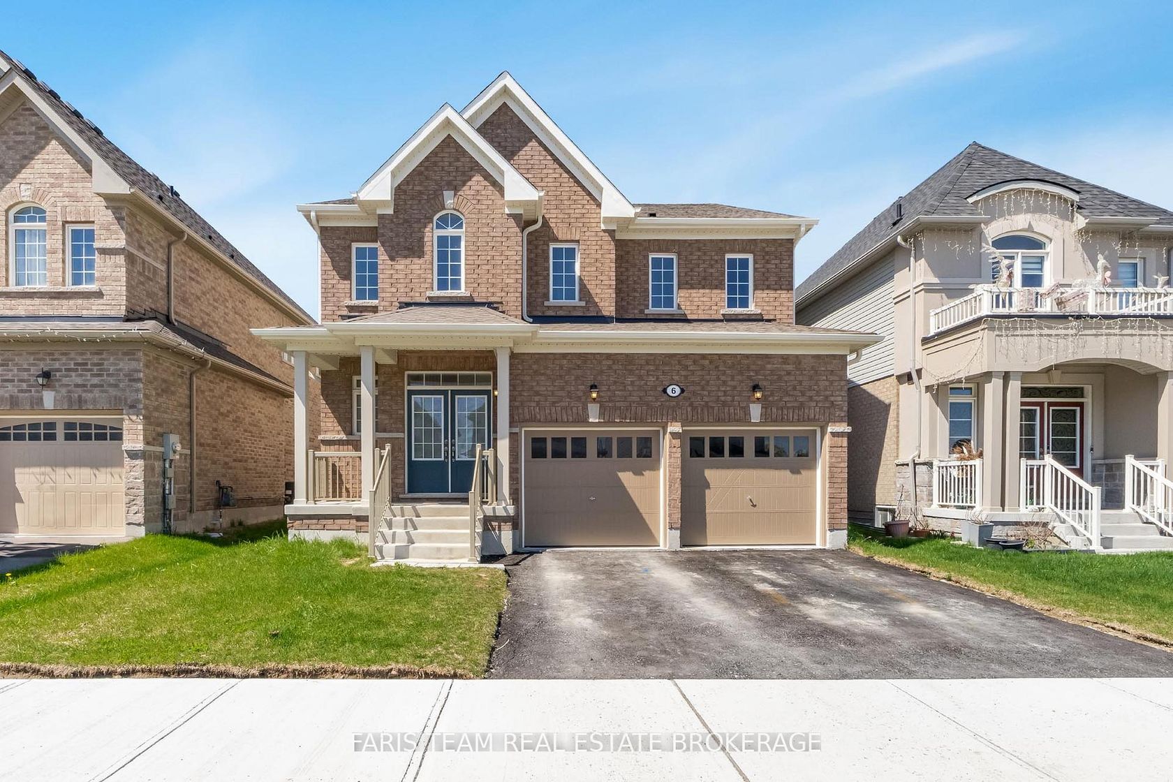 6 Cliff Thompson Court, Sutton & Jackson's Point, Georgina 