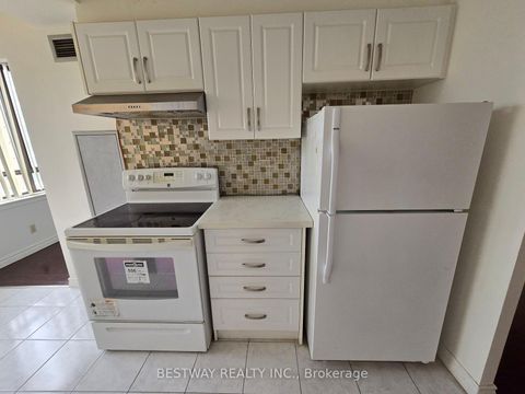 Photo 15 at 928 - 75 Bamburgh Circle, Steeles, Toronto