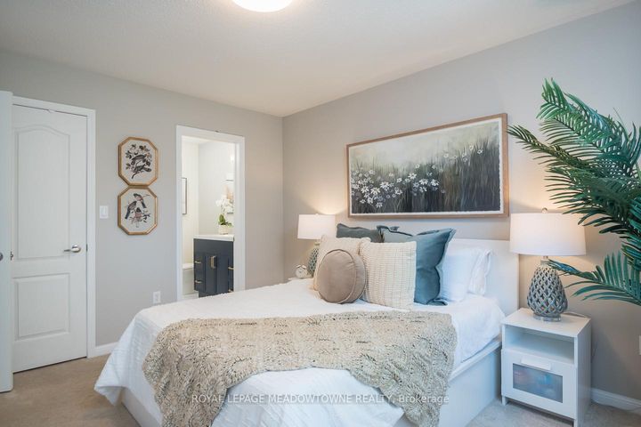 Photo 14 at 698 Edwards Avenue W, BE Beaty, Milton