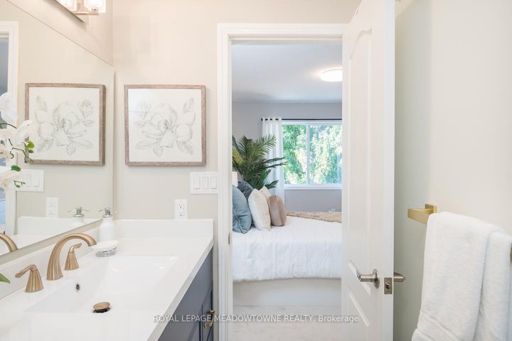 Photo 16 at 698 Edwards Avenue W, BE Beaty, Milton