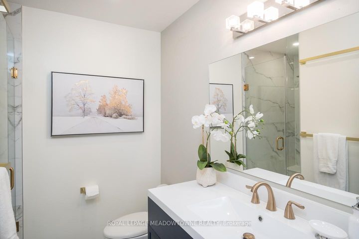 Photo 18 at 698 Edwards Avenue W, BE Beaty, Milton