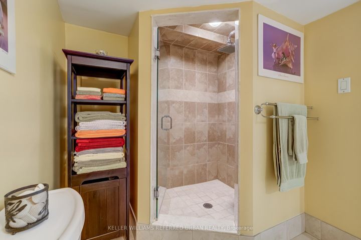 Photo 35 at 969 Dormer Street, Lakeview, Mississauga