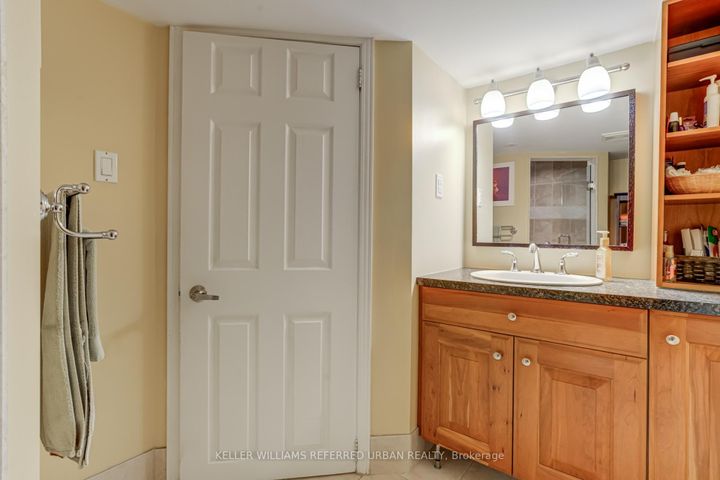 Photo 36 at 969 Dormer Street, Lakeview, Mississauga