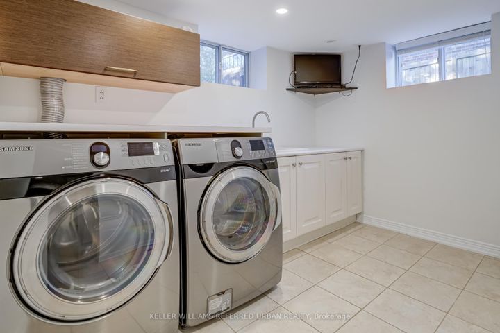 Photo 37 at 969 Dormer Street, Lakeview, Mississauga