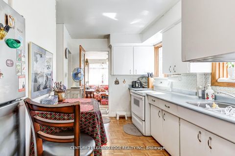 Photo 7 at 19 Royaleigh Avenue, Humber Heights, Toronto