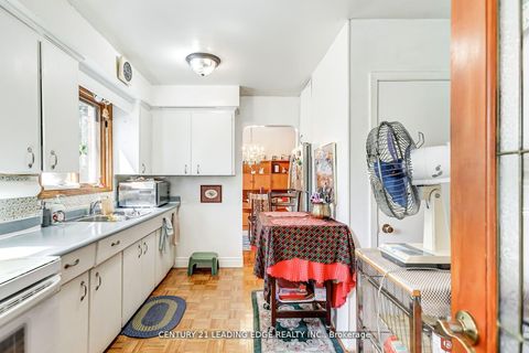 Photo 9 at 19 Royaleigh Avenue, Humber Heights, Toronto