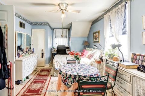 Photo 14 at 19 Royaleigh Avenue, Humber Heights, Toronto