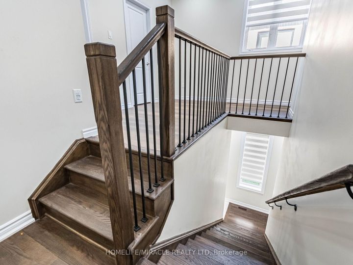 Photo 25 at 1416 Oakmont Common E, Tyandaga, Burlington