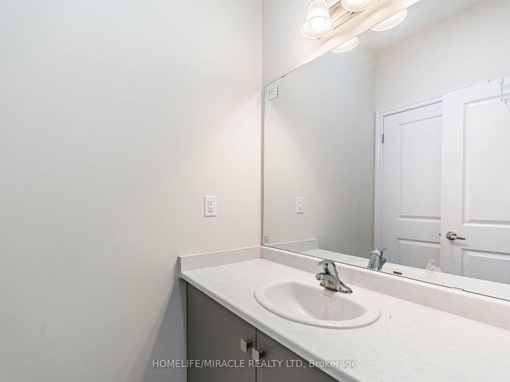 Photo 30 at 1416 Oakmont Common E, Tyandaga, Burlington