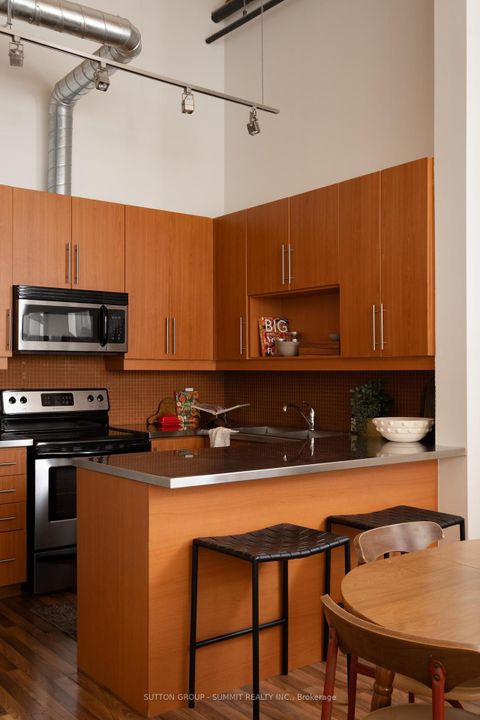 Photo 12 at Ph5 - 2154 Dundas Street W, Roncesvalles, Toronto