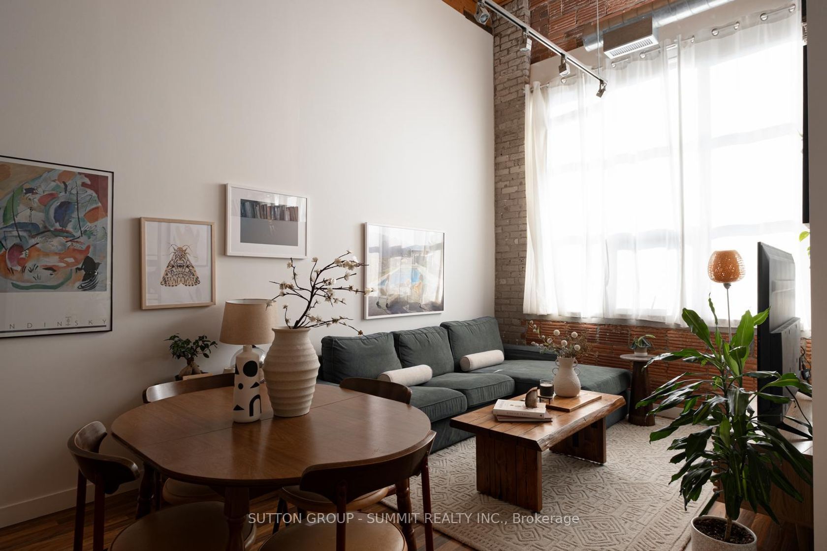 Ph5 - 2154 Dundas Street W, Roncesvalles, Toronto 