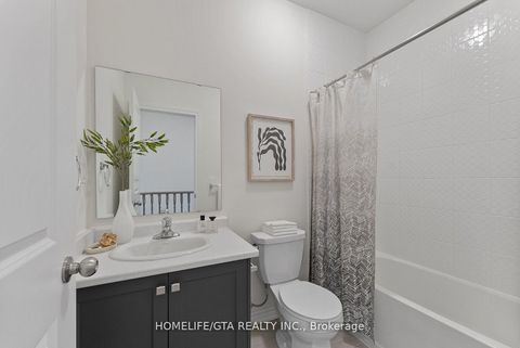 Photo 47 at 7 Holyrood Crescent, Kleinburg, Vaughan