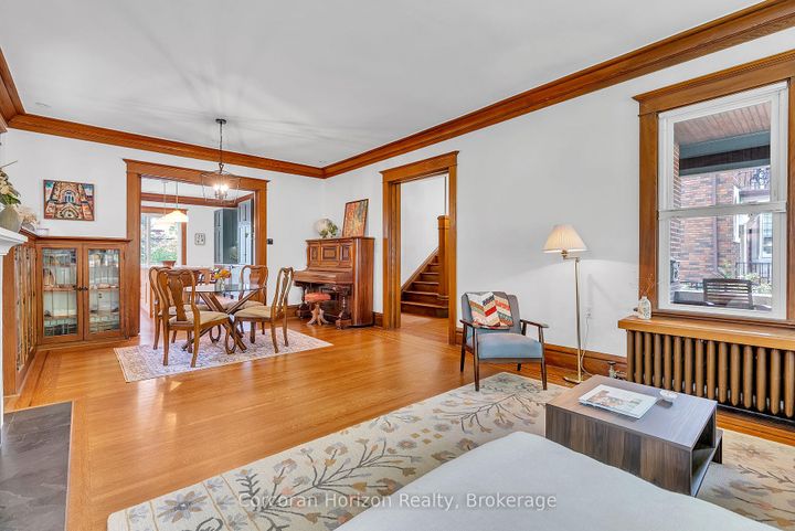 Photo 8 at 121 St Clair Avenue, St. Clair, Hamilton
