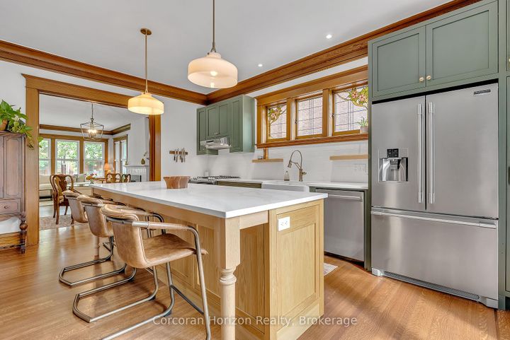 Photo 18 at 121 St Clair Avenue, St. Clair, Hamilton