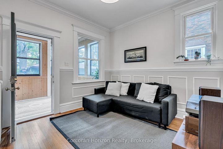 Photo 19 at 121 St Clair Avenue, St. Clair, Hamilton
