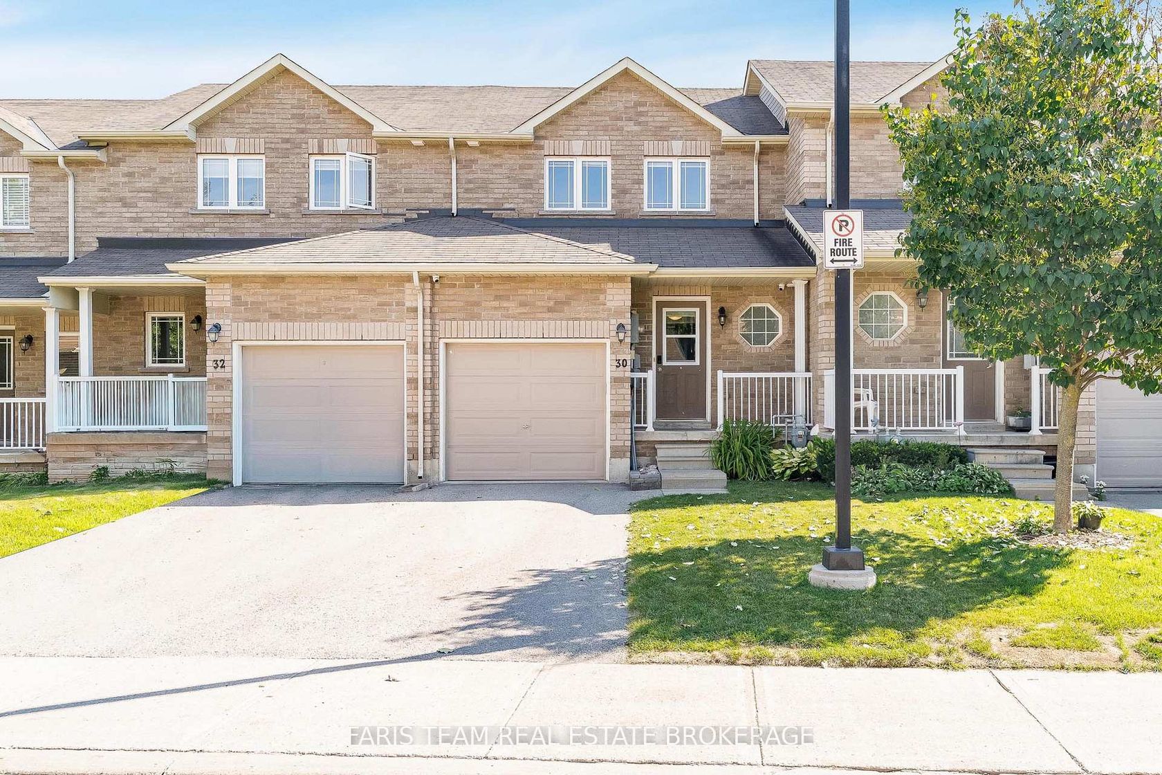 30 Southwoods Crescent, Holly, Barrie photo 6