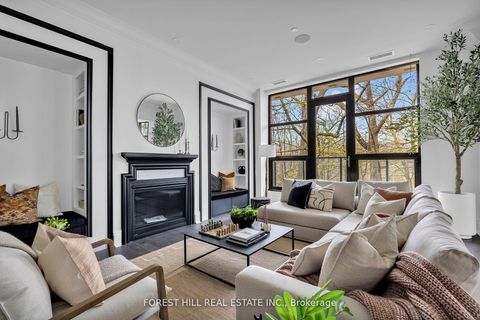 Photo 3 at 303 - 200 Russell Hill Road, Casa Loma, Toronto