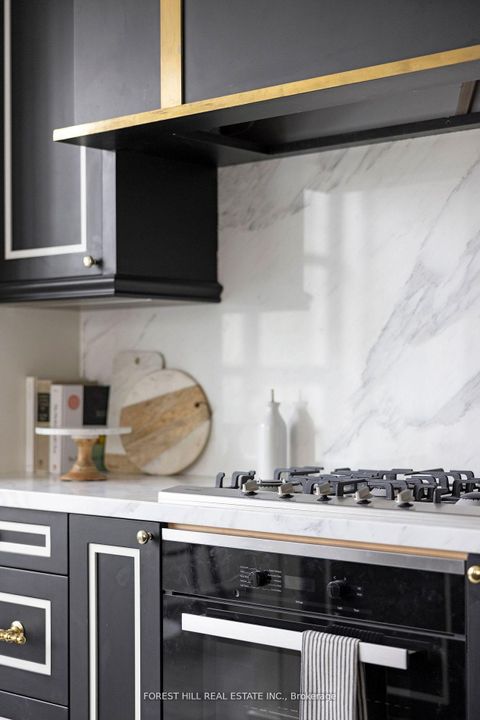 Photo 33 at 303 - 200 Russell Hill Road, Casa Loma, Toronto Photo 33 at 303 - 200 Russell Hill Road, Casa Loma, Toronto