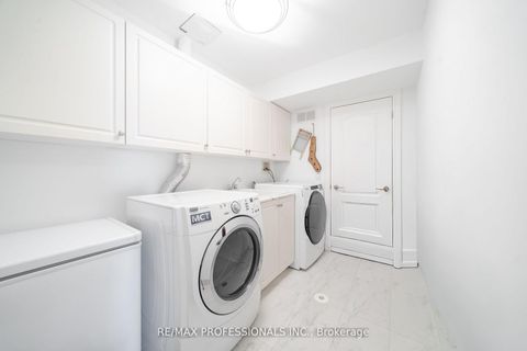 Photo 26 at 205 - 1111 Avenue Road, Eglinton, Toronto