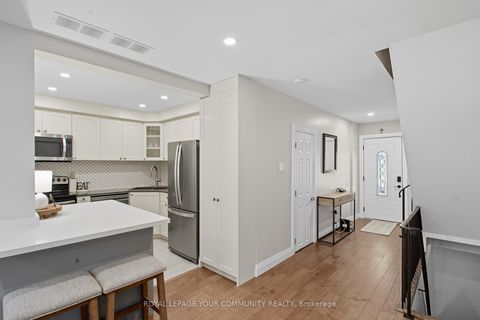 Photo 6 at 23 - 1528 Lancaster Drive, FA Falgarwood, Oakville