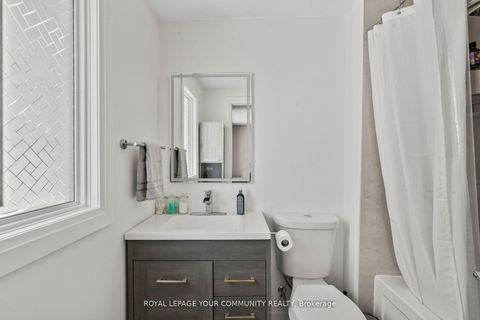 Photo 18 at 23 - 1528 Lancaster Drive, FA Falgarwood, Oakville