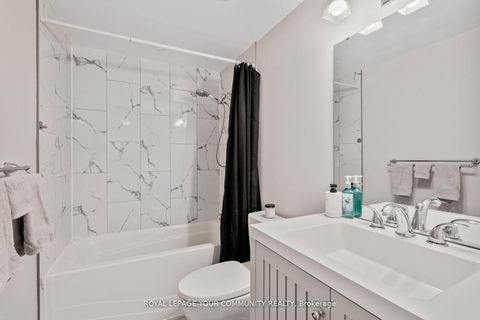 Photo 24 at 23 - 1528 Lancaster Drive, FA Falgarwood, Oakville