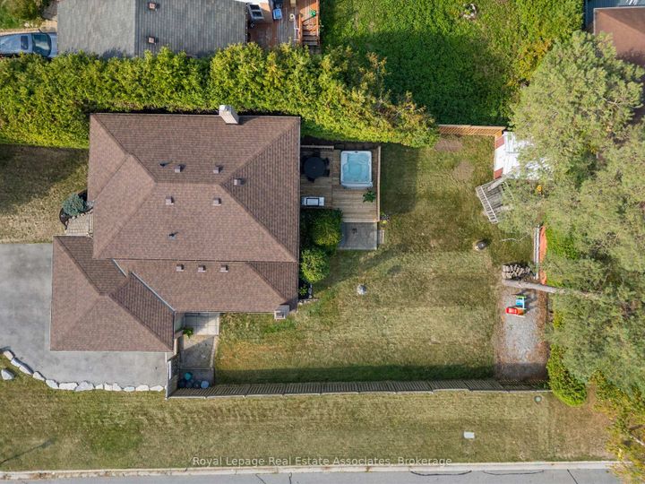 Photo 1 at 359 Salerno Street, McLaughlin, Oshawa