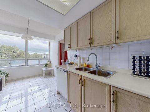 Photo 6 at 488 - 1 Greystone Walk Drive, Kennedy Park, Toronto