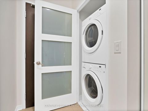 Photo 7 at 103 - 73 King William Crescent, Langstaff, Richmond Hill