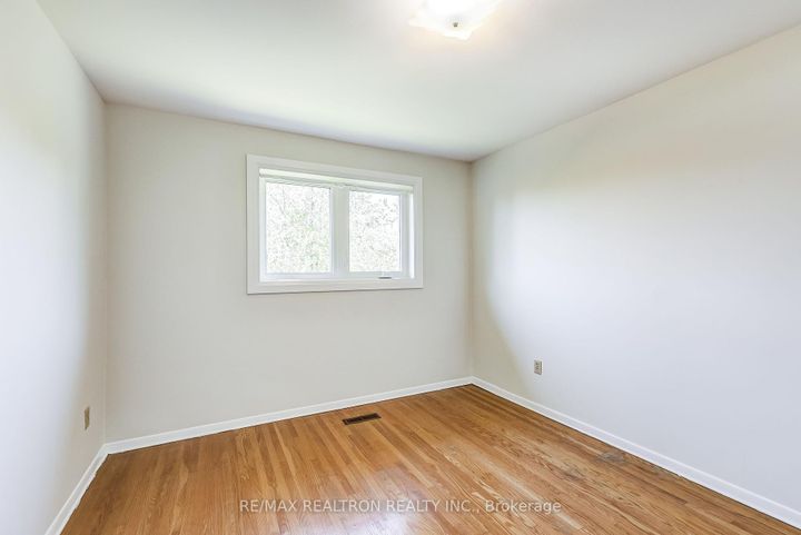 Photo 12 at 18 Axsmith Crescent, Don Valley Village, Toronto