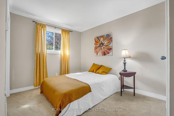 Photo 18 at 1312 Valley Drive, Lakeview, Oshawa