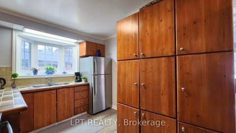 Photo 7 at 2049 Northern Avenue, Alcona, Innisfil