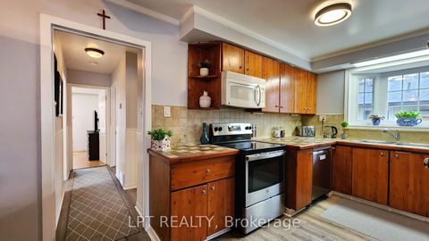 Photo 8 at 2049 Northern Avenue, Alcona, Innisfil